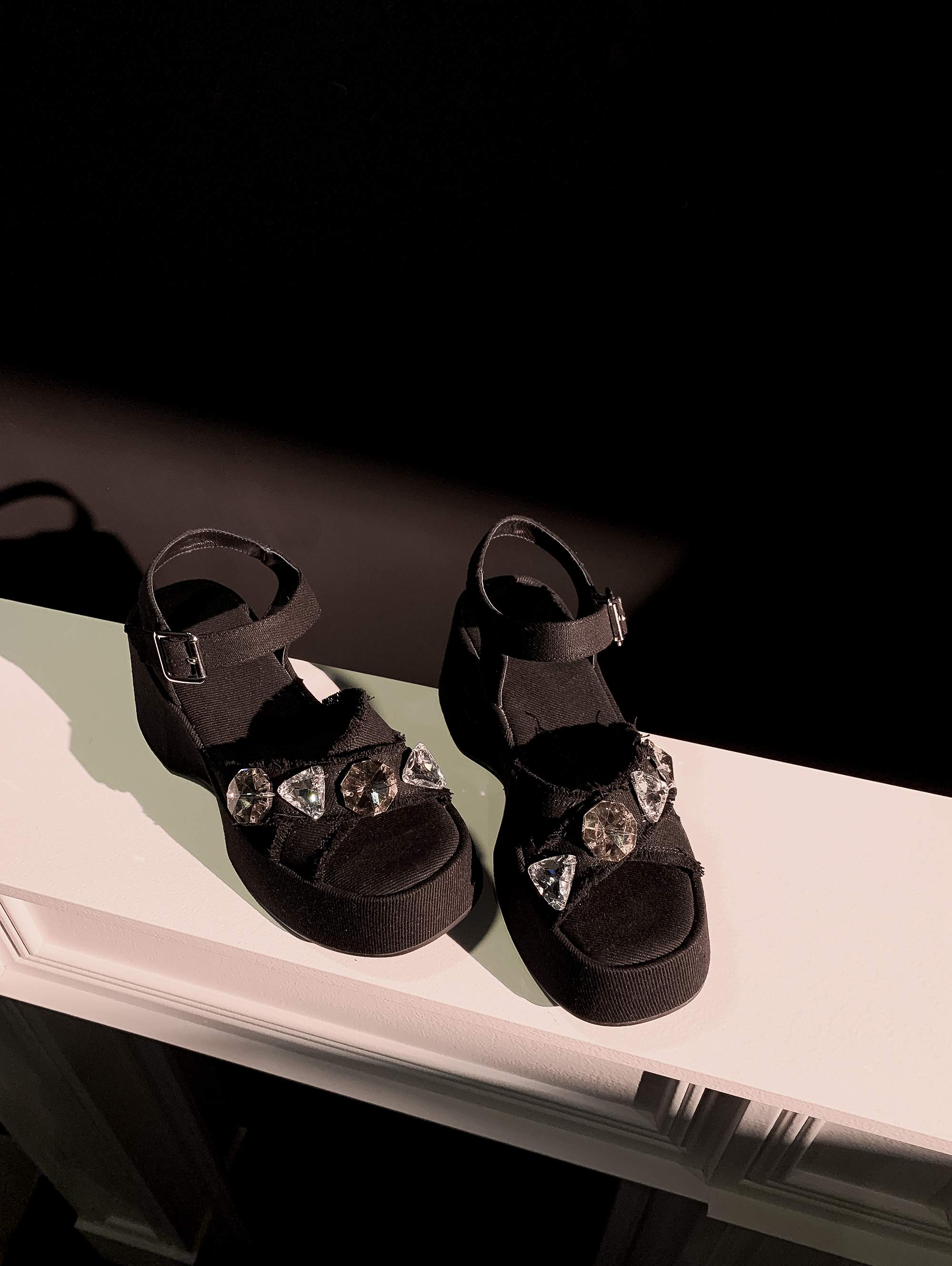 Женские летние сандалии Krazin – обзор и цена Casual Sandal Leather